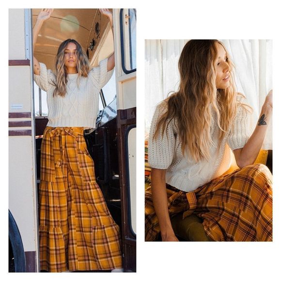 🆕 Ivory Puff Short Sleeve Cable Sweater Top - Picture 3 of 4